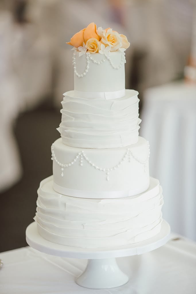 4-tier Cake on Cake Stand